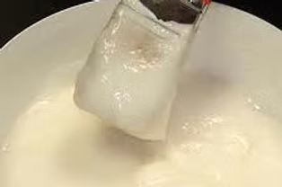 Gel Aplicación de gel insecticida de alta precisión en zonas interiores y de difícil acceso.
